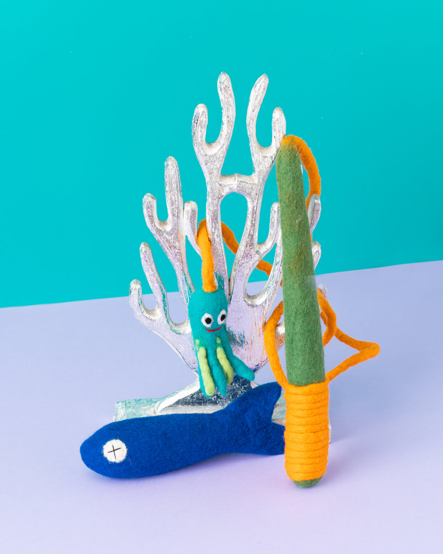 🐟 Black Friday Catch! Blue Fish for Only £1 with Any Orange Fishing Rod!