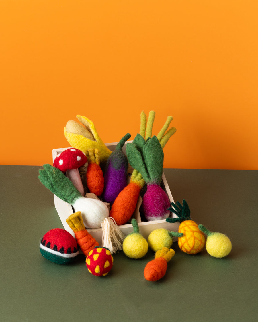 The Ultimate Cat Toy Hamper!